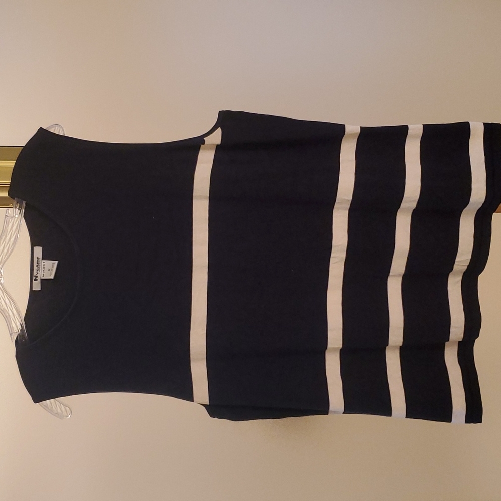 Nygard sleeveless top